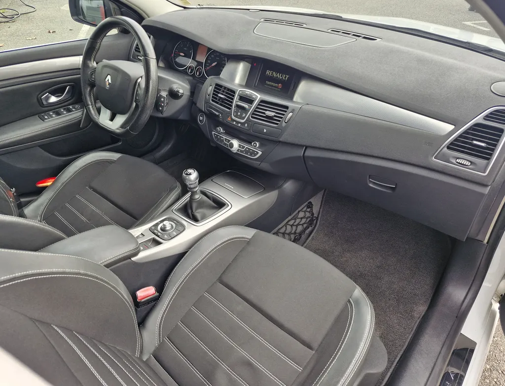 Renault Laguna Limited Dci 110 eco² occasion 1ère Main / entretien 100% Renault près de Toulouse en Occitanie