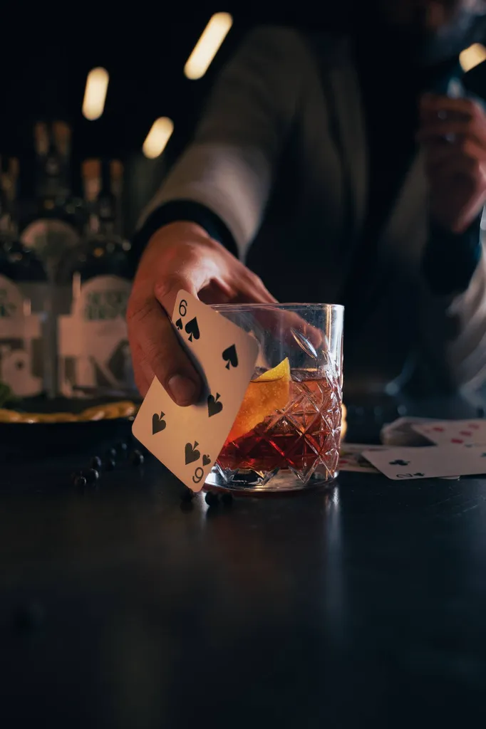 1er escape game cocktail mobile à Lyon pour vos événements de fin d'année
