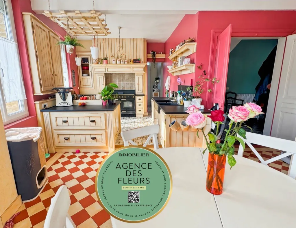 A saisir charmante maison de 235 m² sur la commune de SAINT AUBIN LES ELBEUF