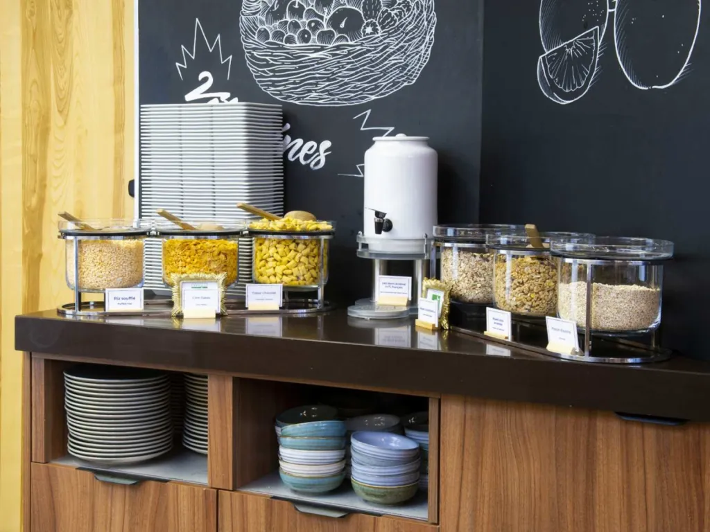 Reportage photographique petit déjeuner buffet Novotel pôle céréales