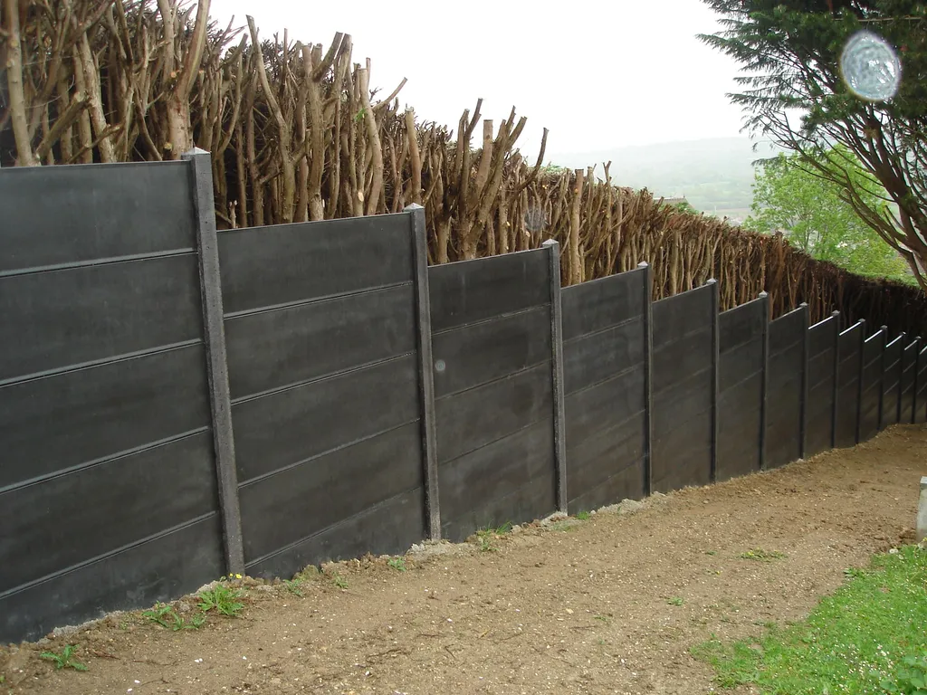 Installation de Clôture Occultante Béton Modulaire, Haute Résistance et Durabilité à Le Havre en Seine-Maritime 76 et Montivilliers