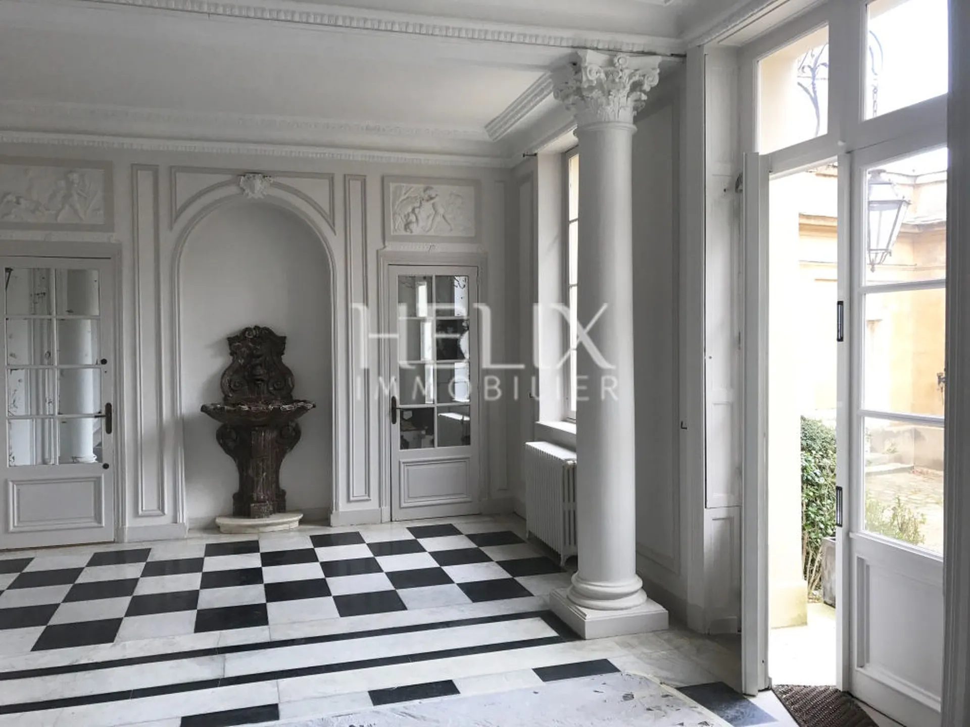 Bel appartement de prestige 156,72 M² à deux pas du RER A