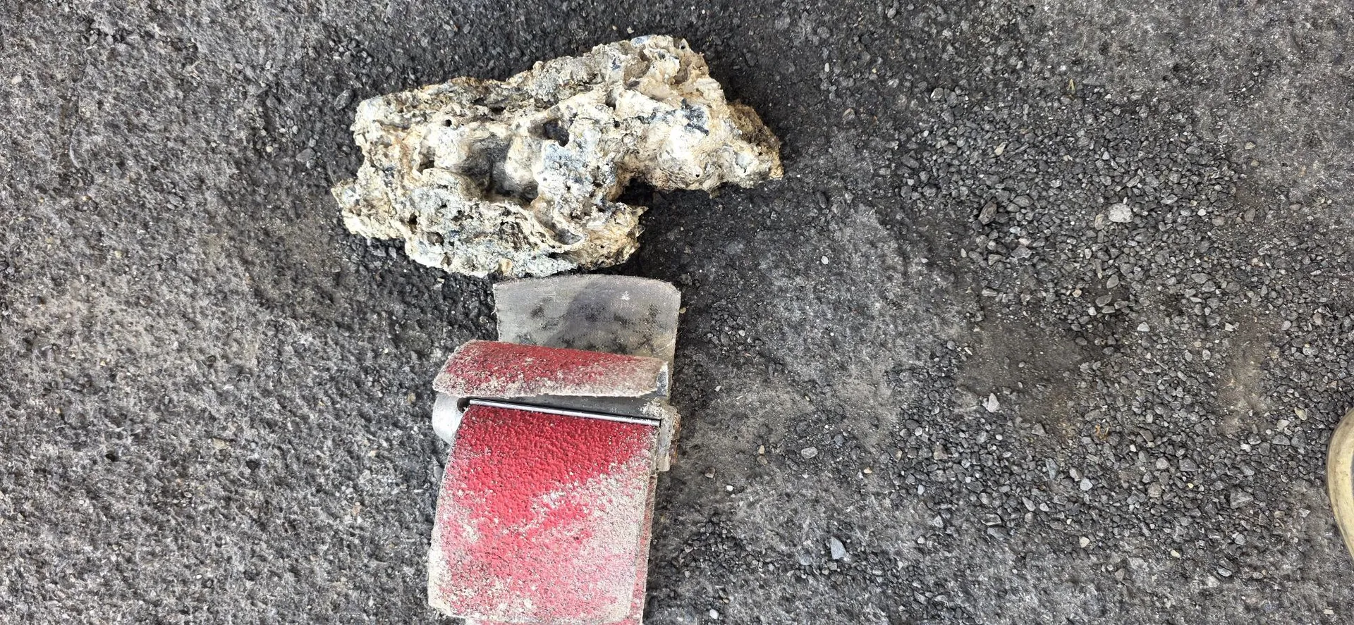Fraisage lourd et hydrocurage d'une canalisation d'eaux usées à Montfavet proche Avignon(84)