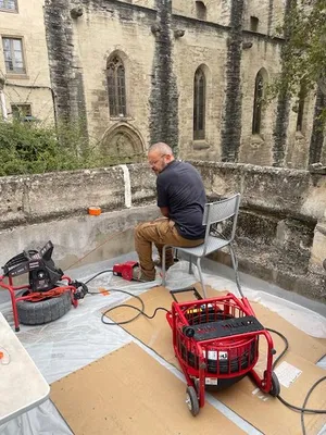 inspection canalisation à l'aide d'une caméra rigid ultra performante avant le chemisage le Pontet Vaucluse 