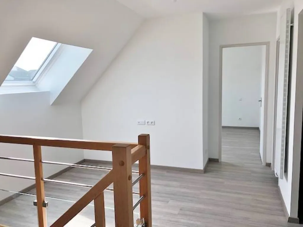 A acheter maison avec garage et jardin proche centre ville d'elbeuf 76