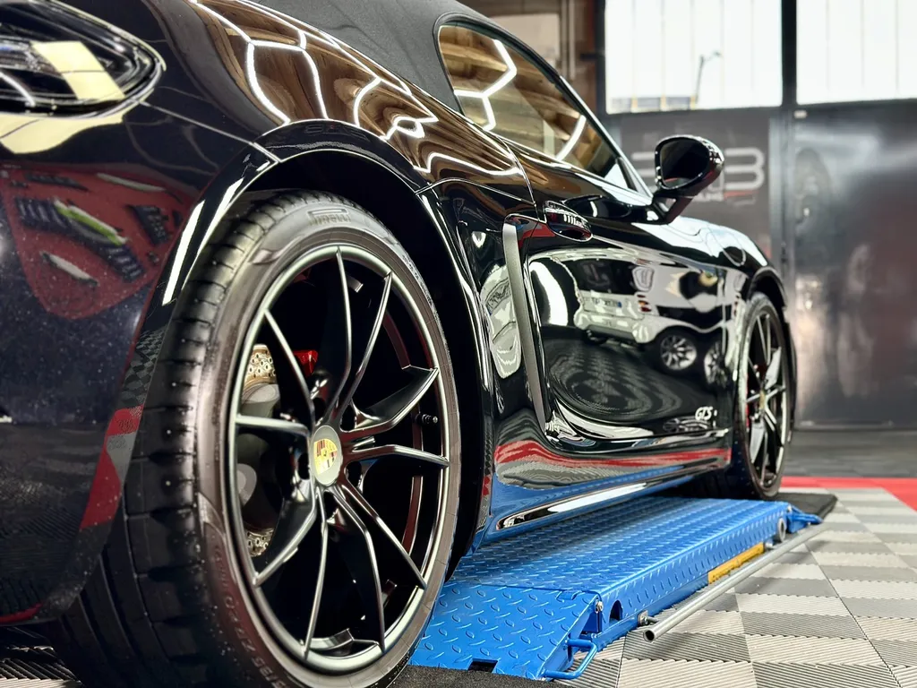 DETAILING Lyon protection carrosserie traitement céramique Porsche Boxster 718 GTS