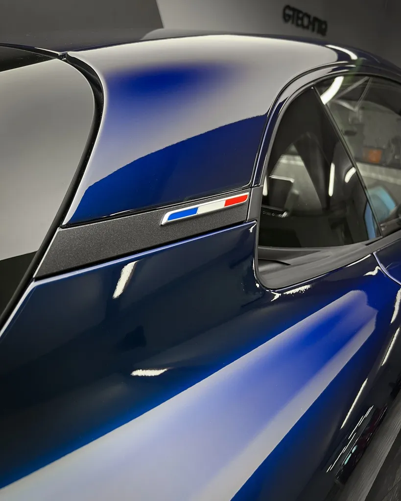 Poser un film de protection PPF sur son Alpine A110 GTS chez DSP Service à Le Mans
