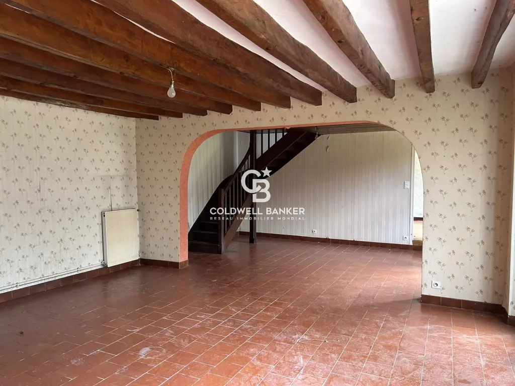 acheter une maison de campagne avec du potentiel et un grand terrain en sarthe