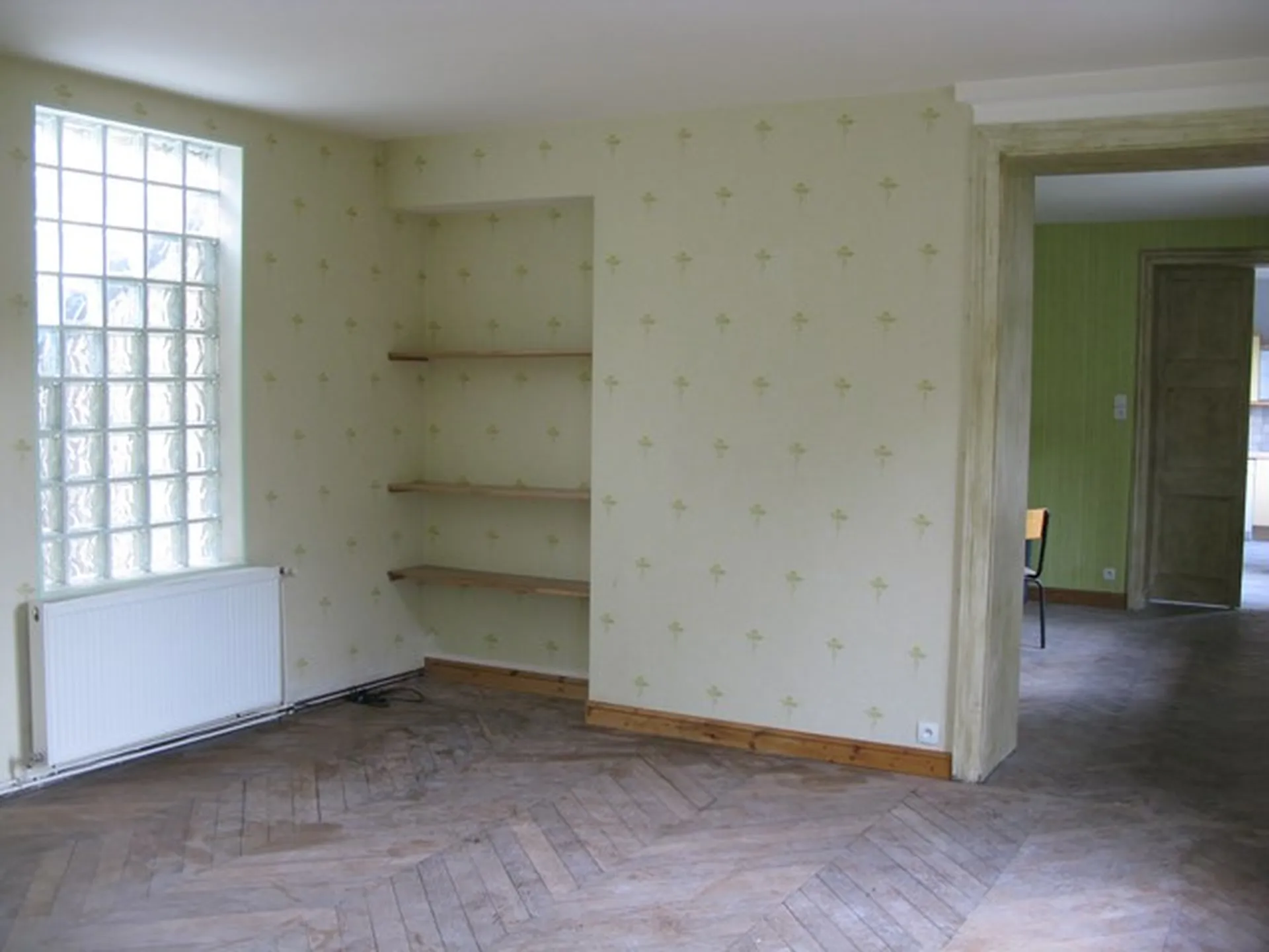 MAISON DE VILLE Entre LISIEUX et BERNAY