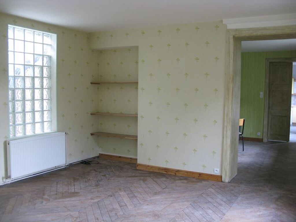 MAISON DE VILLE Entre LISIEUX et BERNAY