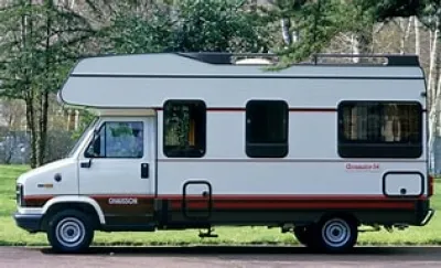 recherche un camping car avec une capucine dans les Ardennes (08 )