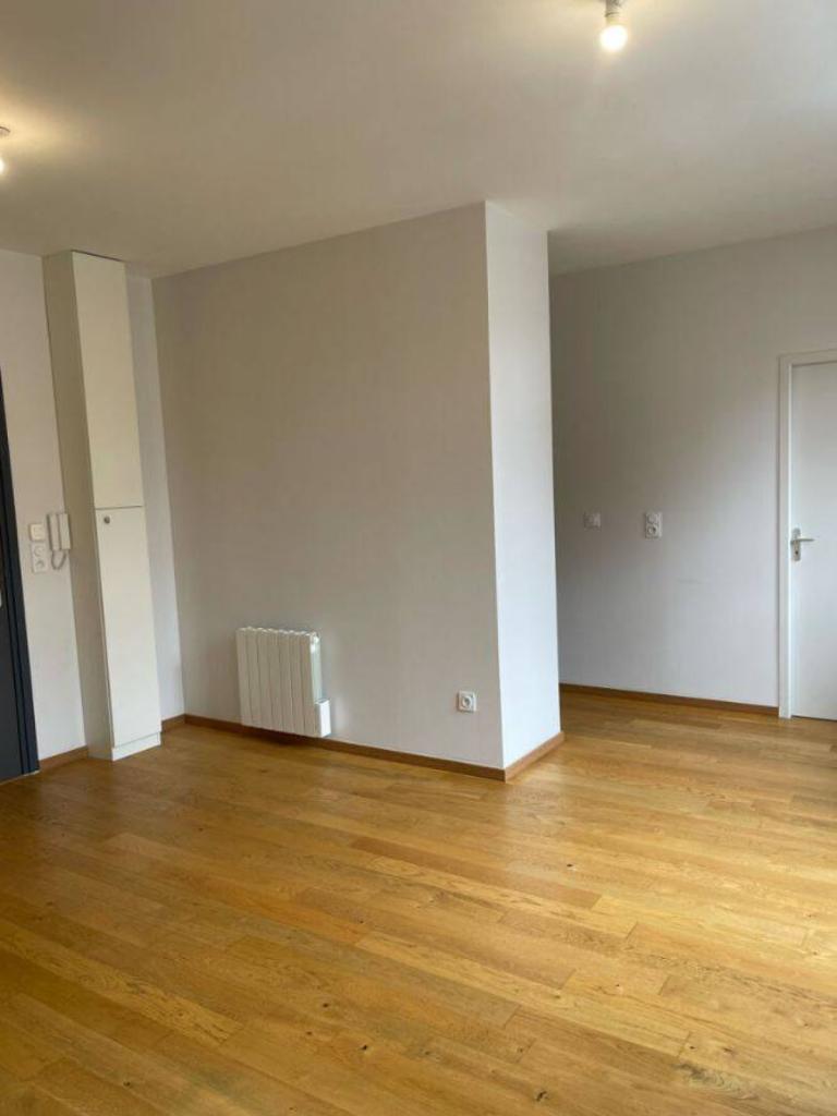 Appartement rue de buffon, de 61.76m², 925€ charges comprises