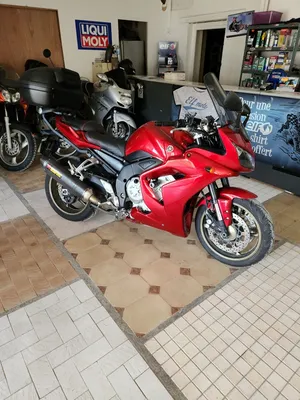yamaha fz1 7490 euros