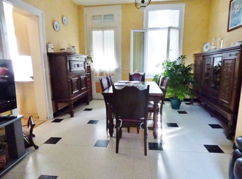 Recherche maison 3 chambres proche écoles à st aubin lès elbeuf 76