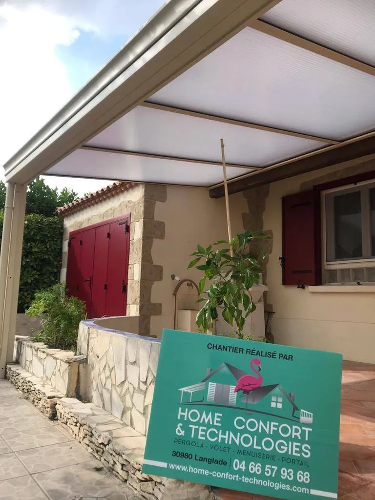 Rénovation complète des menuiseries d'une maison à Milhaud