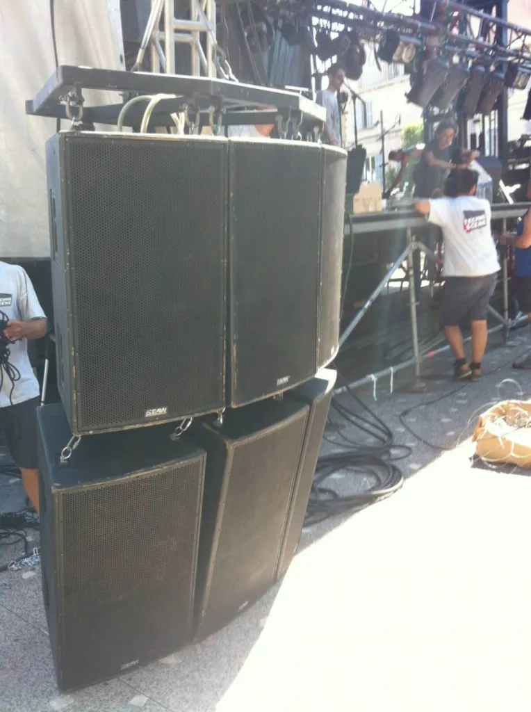 systeme son complet eaw 650z et LA400 avendre d'occasion