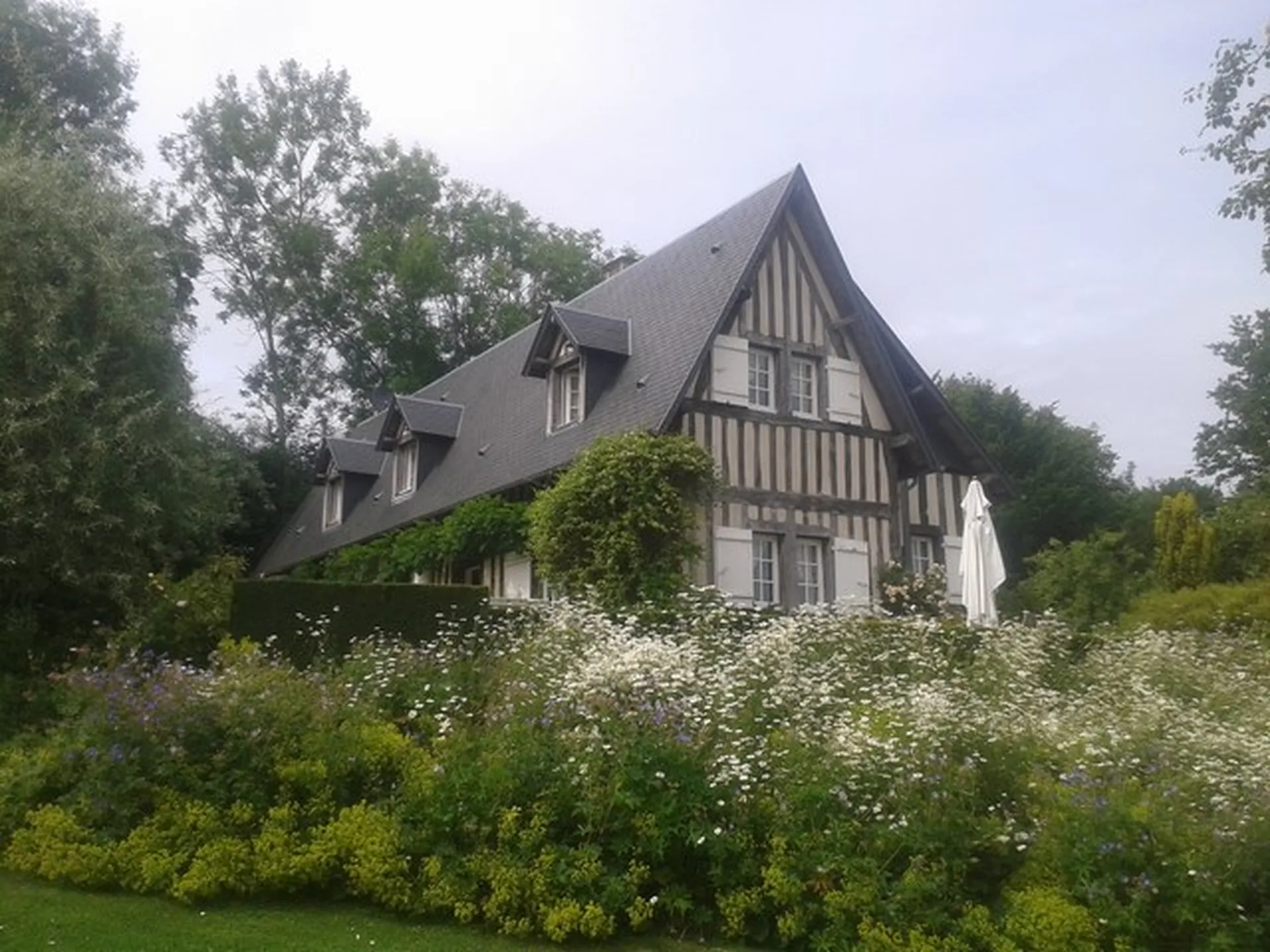 MAISON NORMANDE proche de LISIEUX, Calvados 14