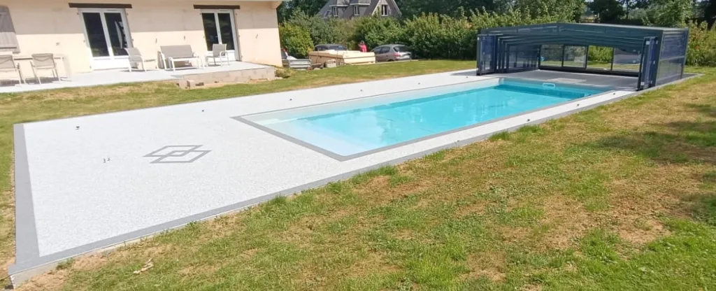 abri mi-haut ouvert sans rail au sol