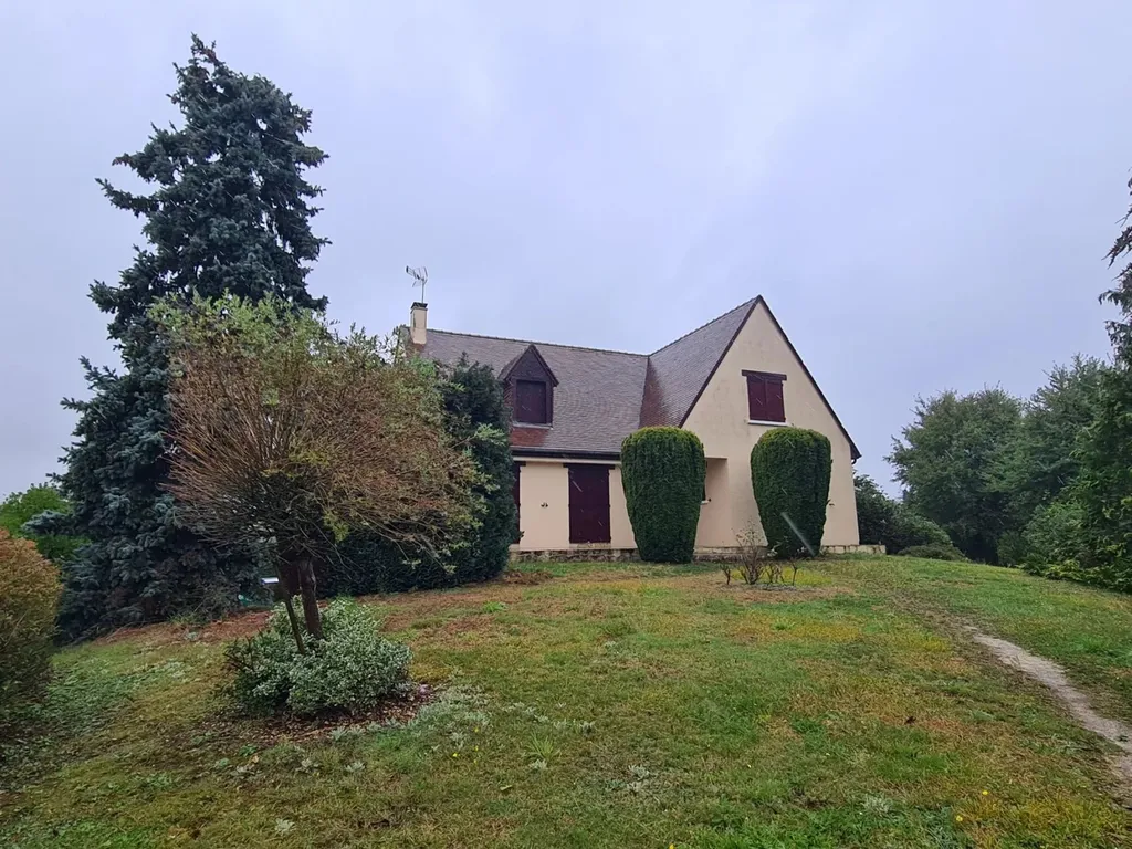 maison familiale à vendre avec 5 chambres proche du mans