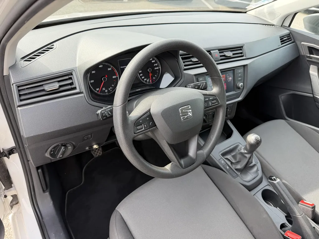 Achat voiture d'occasion Seat Ibiza Diesel à proximité du Havre : profitez d'une citadine fiable chez Caudebec Automobiles