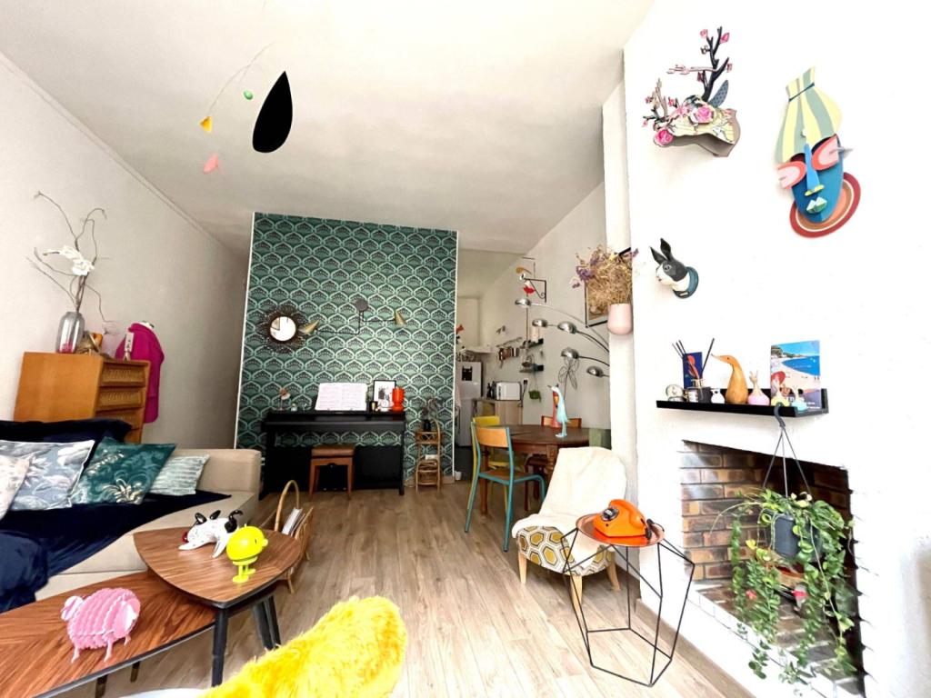 jourdainneaktion-agence-immobiliere-rouen-achat-vente-location-syndic-estimation-annonces-dpe-hypercentre-f2-investissement-rp-rare-coupdecoeur-pieton-carmes-ganterie-lumineux-calme-cocooning