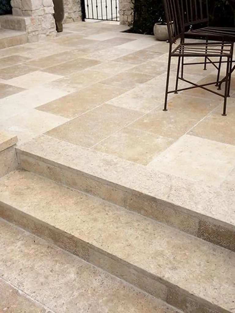 Pierre de Lanvignes – Pierre de Bourgogne IGP Naturelle et Authentique pour Dallage, Façade et Aménagement Extérieur | FRANCEPIERRE Vente Directe