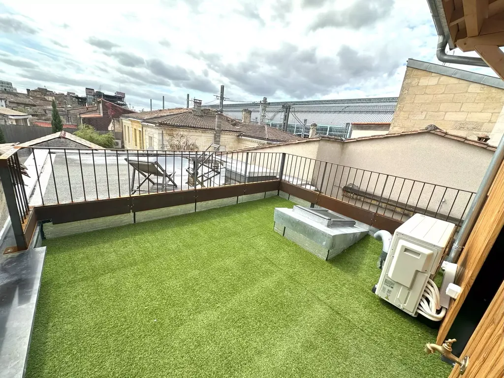 Vente maison Bordeaux, 3 pièces, 2 chambres, 61,62 m², 341 250 €