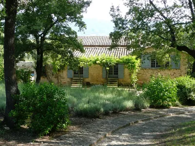 Well maintained garden of a property in Ansouis