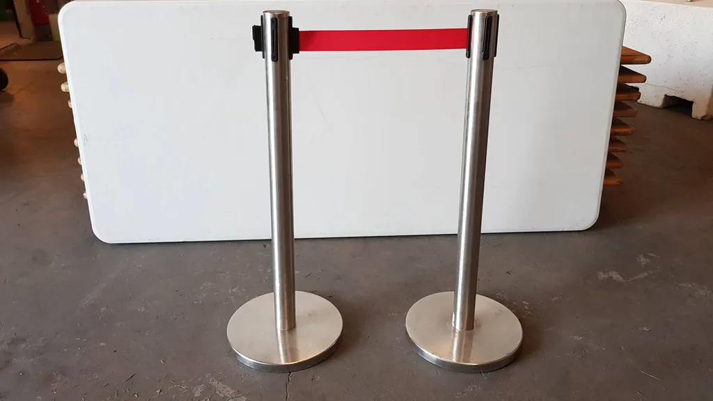 Location de poteau a sangle pour evenement a Lyon