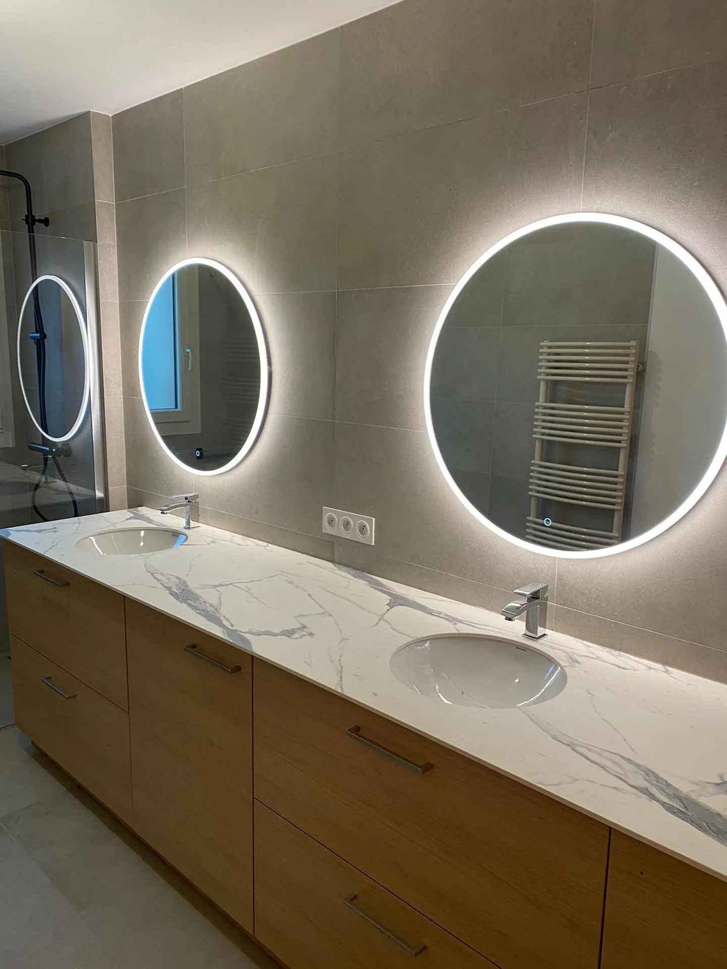Salle de bain contemporaine lyon