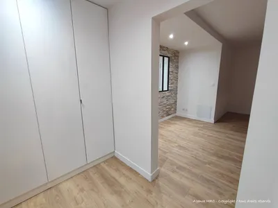 Architecte d'intérieur Aix-En-Provence meuble sur mesure : dressing entrée maison