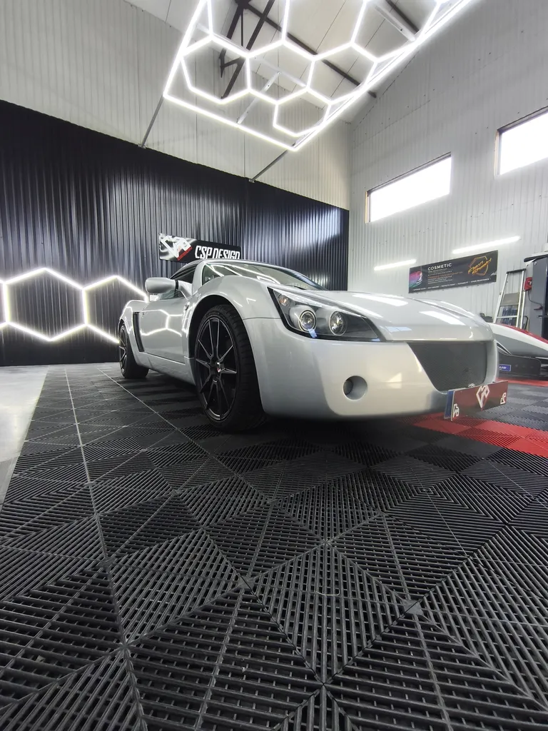 Pose film PPF FlexiShield Opel Speedster protection carrosserie transparente réalisée par CSP Design Clermont-Ferrand Puy-de-Dôme