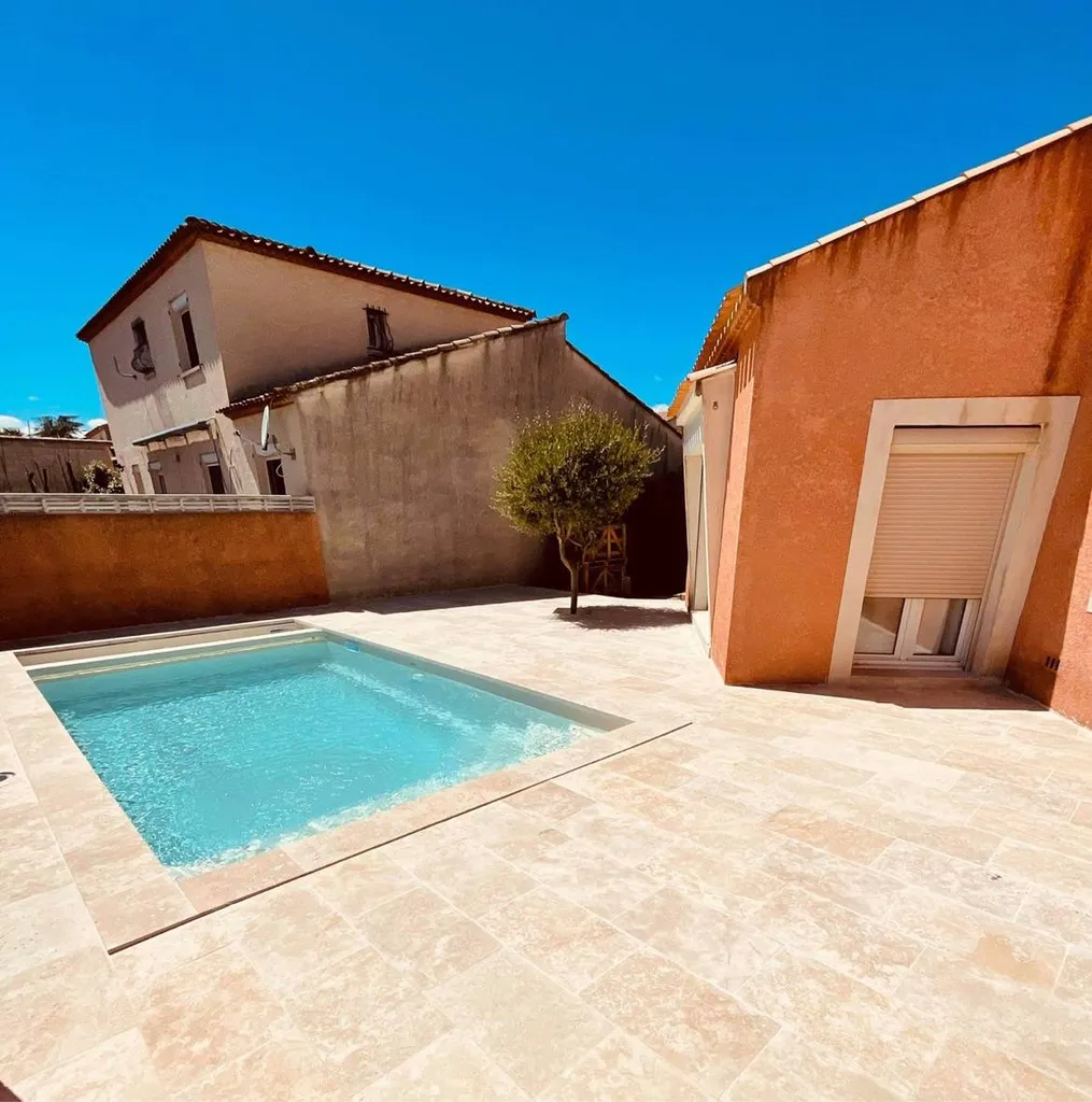 DALLAGES EXTERIEURS TRAVERTIN BEIGE 1ER CHOIX CLASSIC 61 X 40.6 X 1.2 CM 