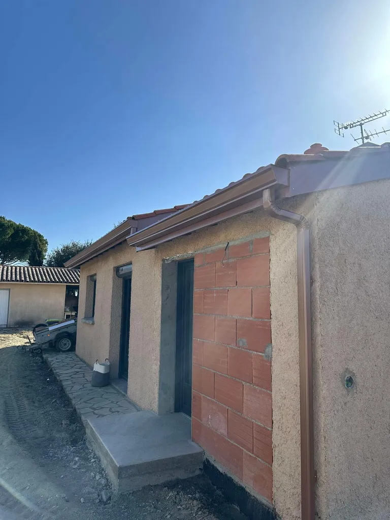 gouttière alu muret