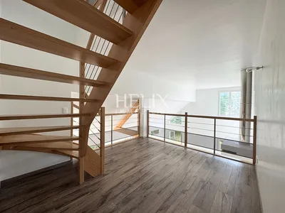 Grande maison à louer à Fourqueux 9 pièces 219 m2, proche lycée international