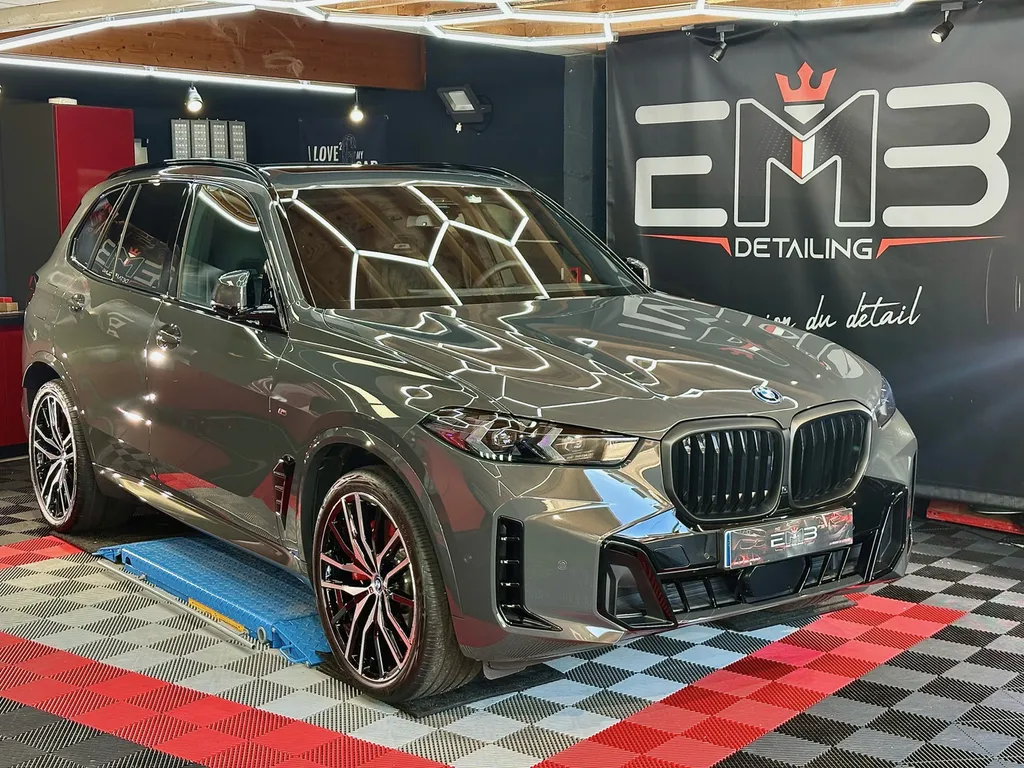 Detailing automobile bmw X5 Traitement céramique 