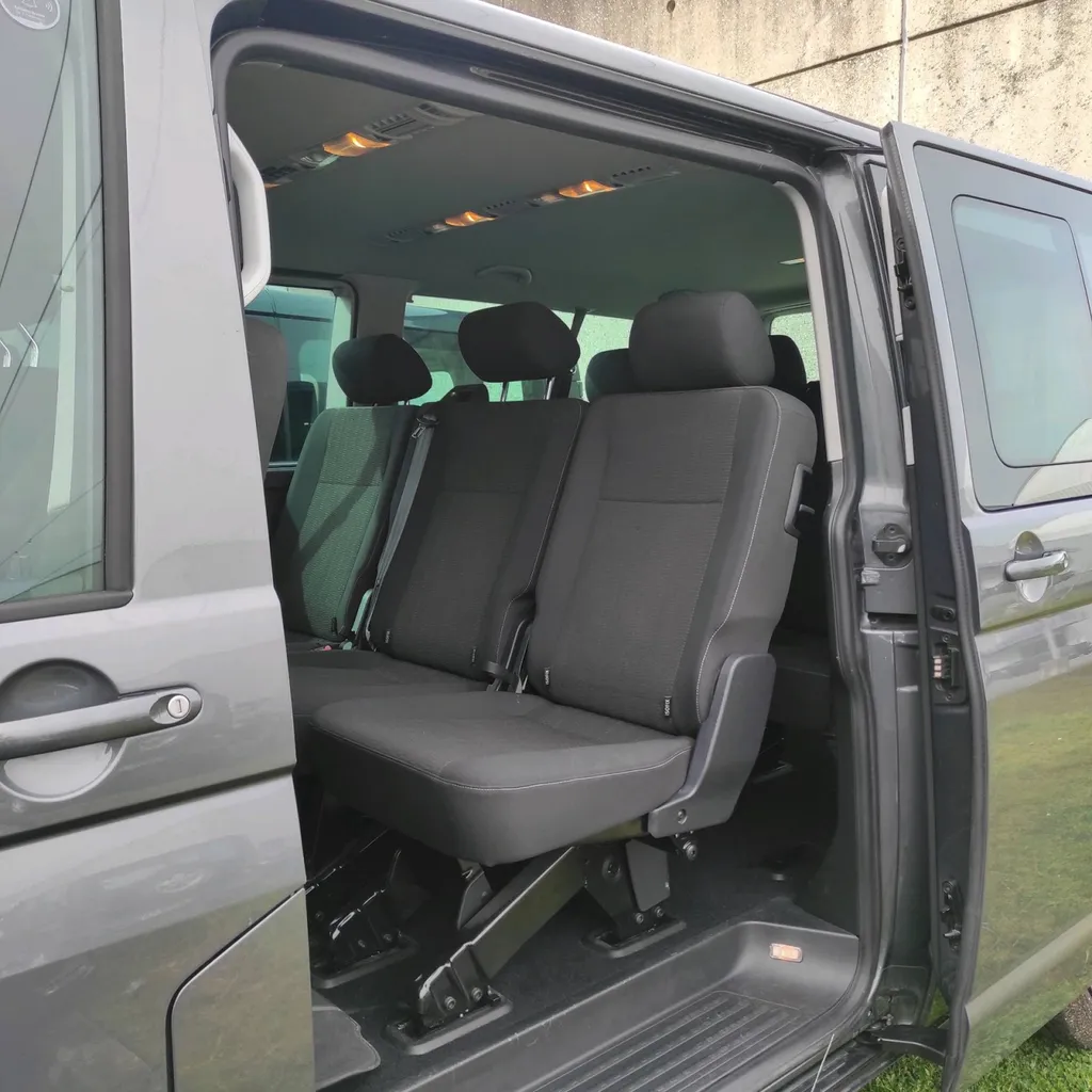 Volkswagen Caravelle 9 places TDI 150 DSG Confortline