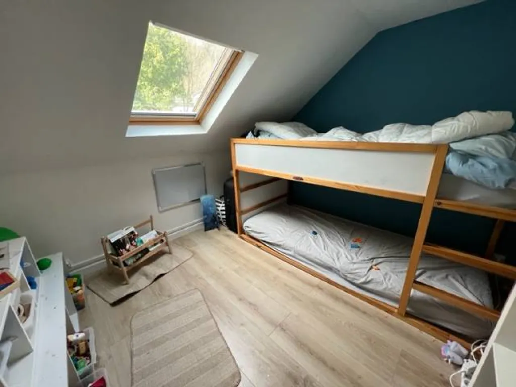A vendre maison de ville de 75 m² + un studio loué sur la commune de ELBEUF 76500