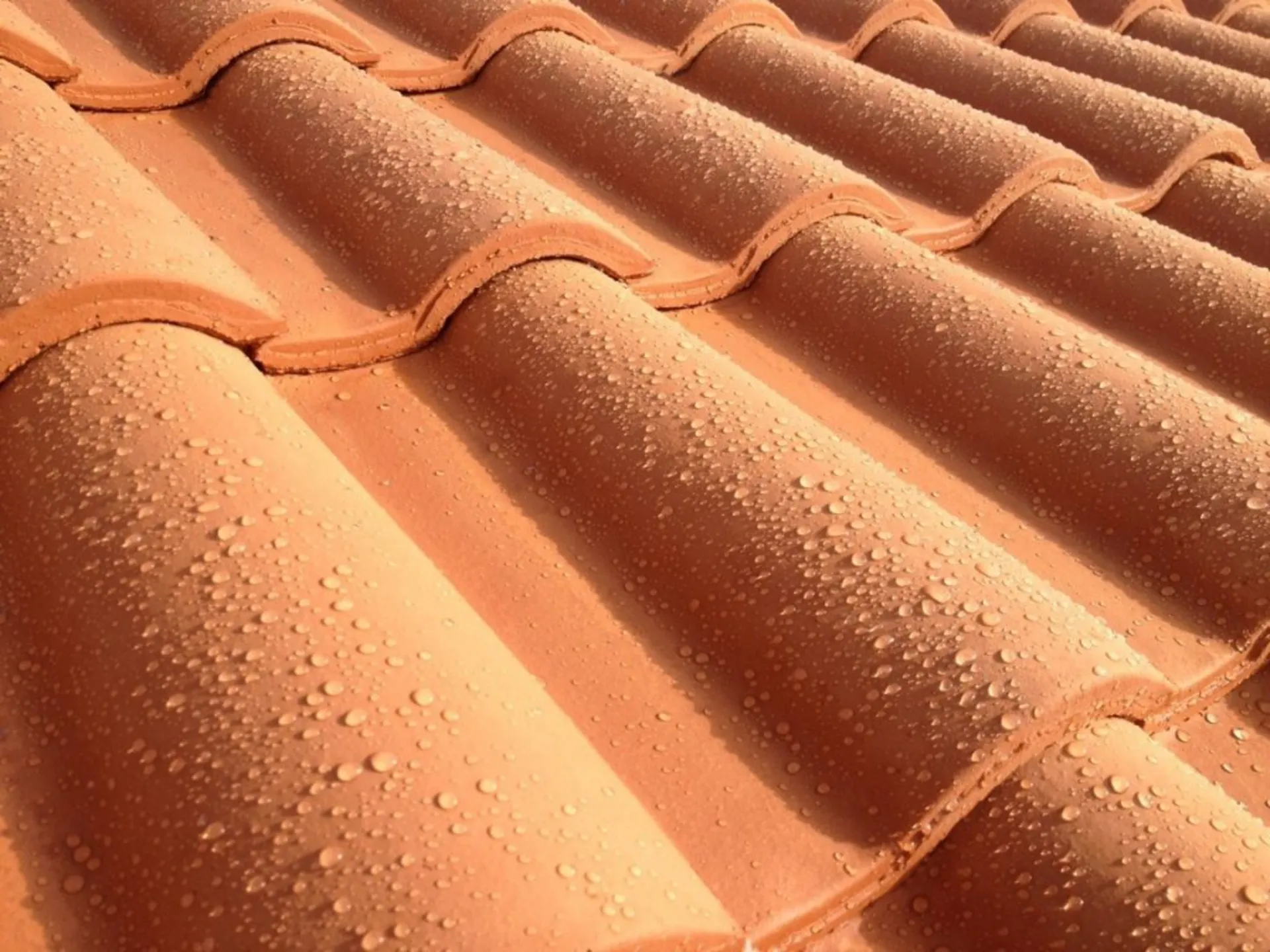 couvreur-toiture-hydrofuge-gouttière-lambris-pvc-aluminium-Toulouse