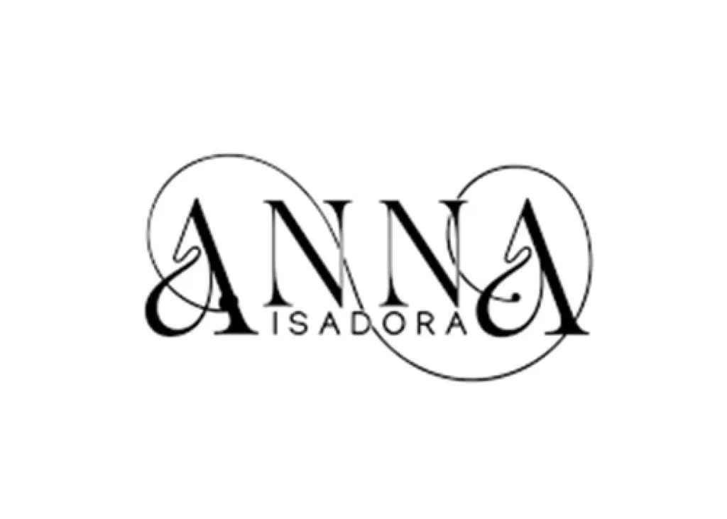 Succombez à la poésie des robes de mariée Anna Isadora, entre douceur, modernité et charme bohème raffiné autour de Marseille - Anna Isadora