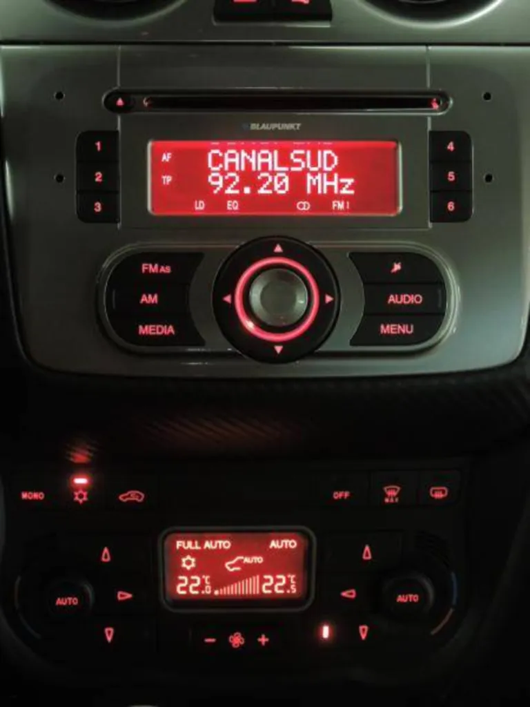 A VENDRE ALFA ROMEO MITO OCCASION MOINS DE 9 000€ 1.4 T-JET 120 DISTINCTIVE PLAISANCE DU TOUCH PROCHE DE TOULOUSE ET TOURNEFEUILLE