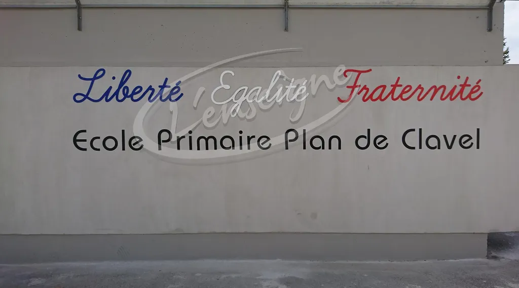 Lettres reliefs Ecole à Pelissanne