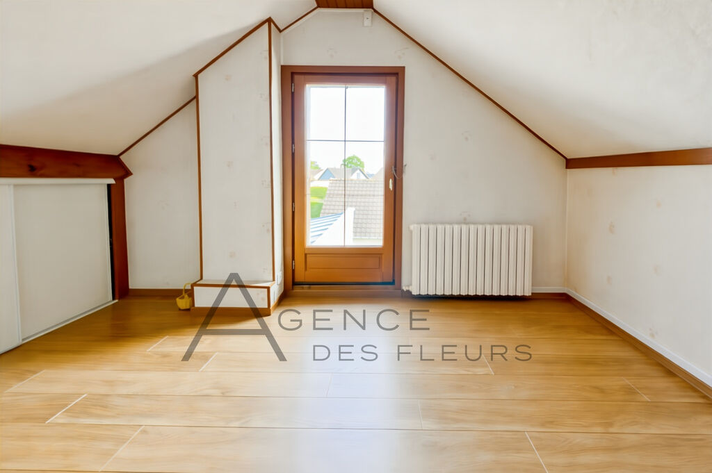 A vendre maison de 87m² sur 447m² de terrain sur la commune de SAINT AUBIN LES ELBEUF 76410