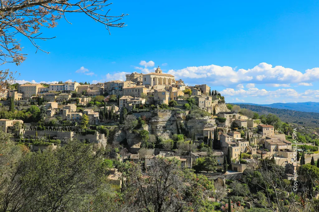 Discover Gordes, a timeless hilltop village in the Luberon where stone lanes, hidden heritage and sweeping views reward slow exploration.