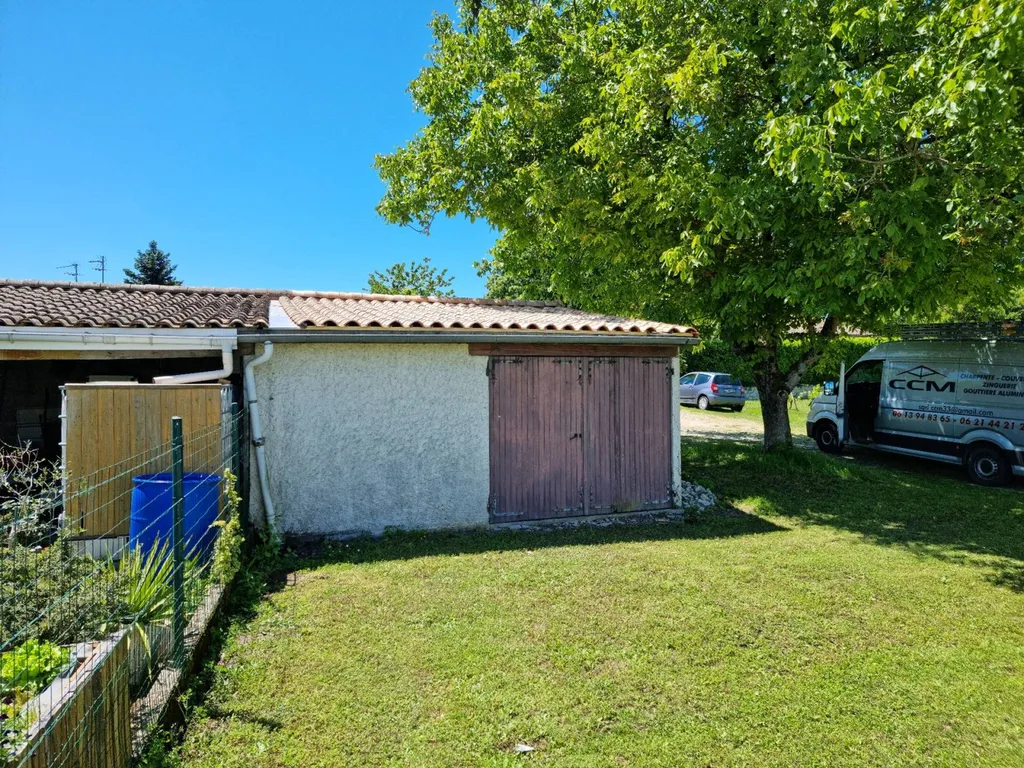 Couverture garage proche Saint André de Cubzac