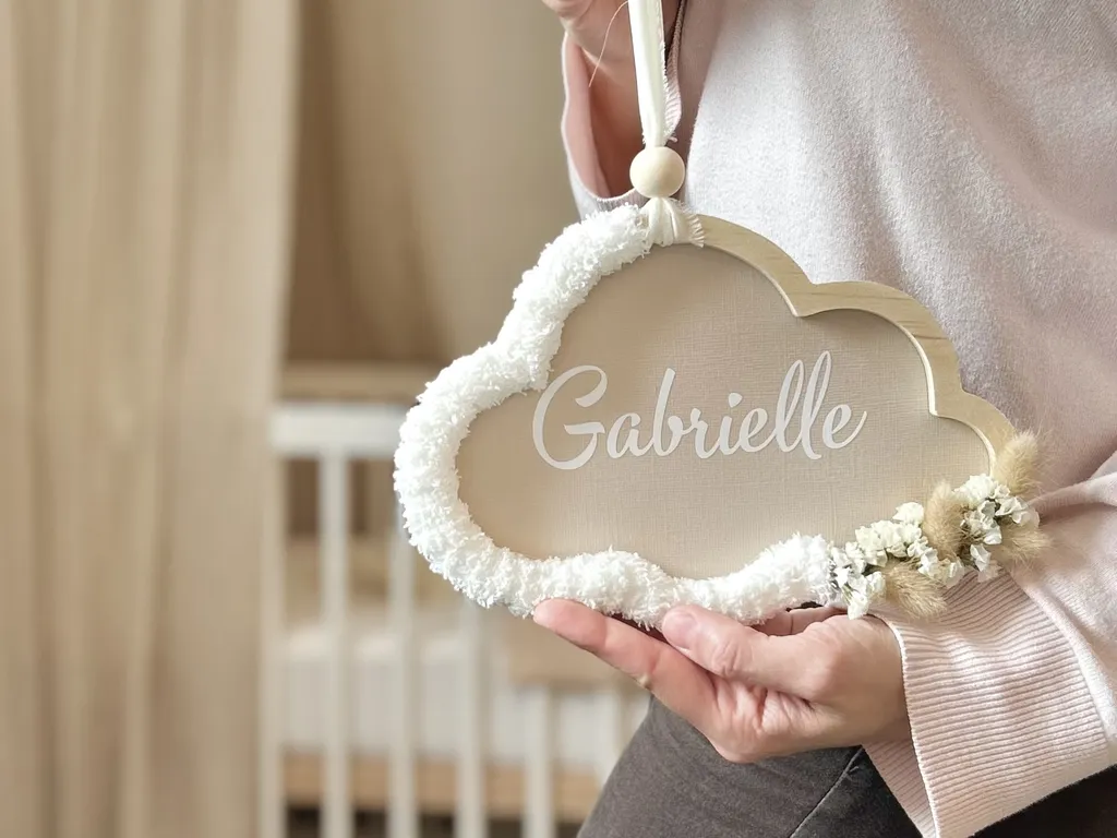 Nuage écru pour décoration chambre bébé bohème à Hyères