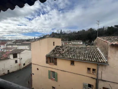 Maison de village 4 pièce(s) 1 chambre(s) 83.23 m² Les Arcs (83460)