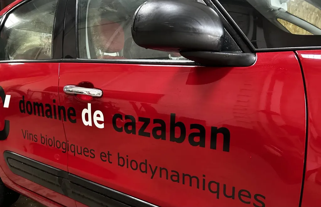 flocage publicitaire sur une citroen c3 à brignoles dans le var