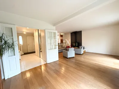 Maison à Chambourcy avec 4 chambres à vendre près du lycée international