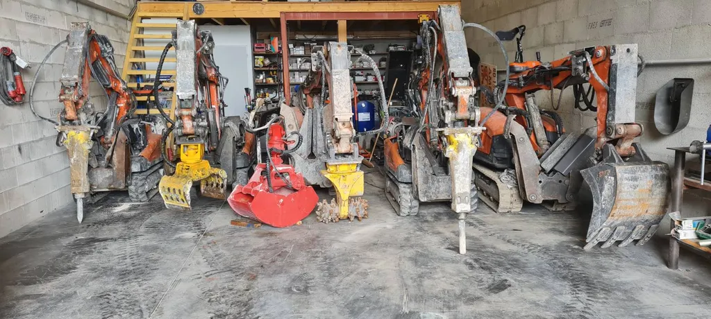 Mecafacon, location de robot et dumper éclectique dans toute la France